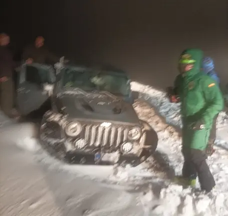 somoscomarca_20251003_manzaneda_rescate_nieve4